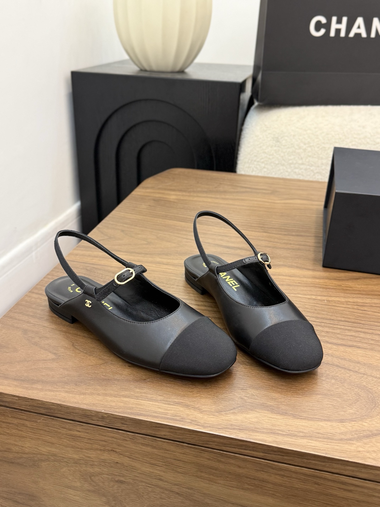 Chanel-Black-Lambskin-Leather-Slingback-Flats-Shoes-35To41